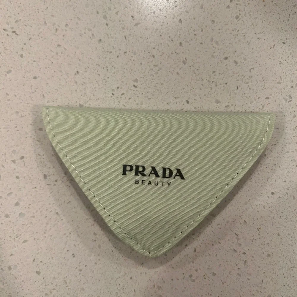 Prada Beauty Green Pouch and Mirror - Picture 2 of 5